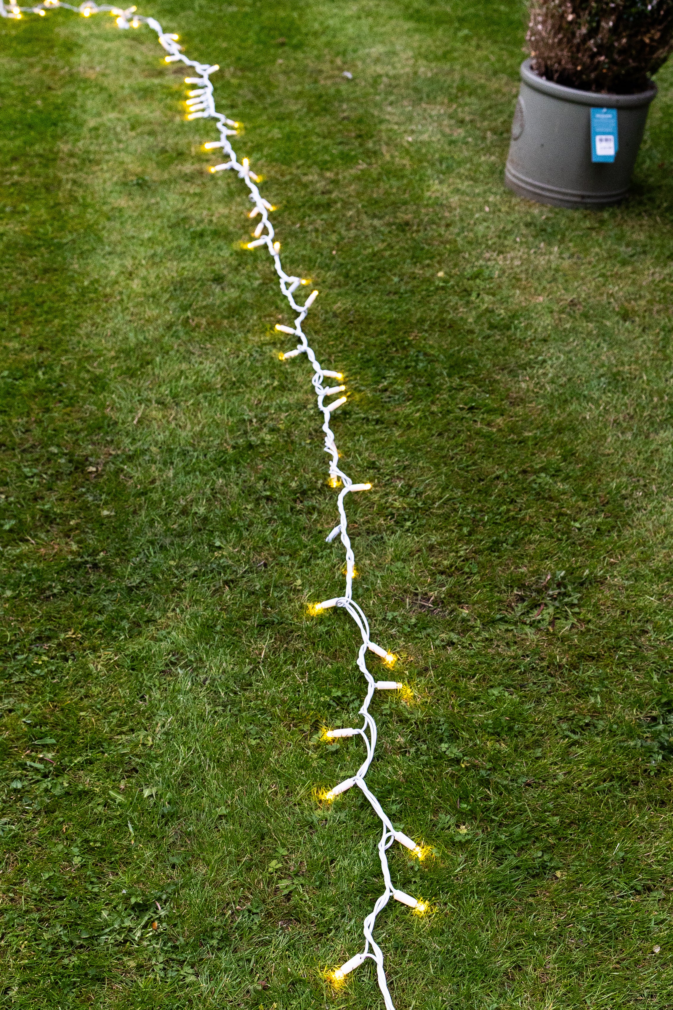 NORDIC Glow Fairy Lights - Connectable IP65 Outdoor & Indoor, 10-100m, 100-1000 LEDs, Thick White Rubber Cable