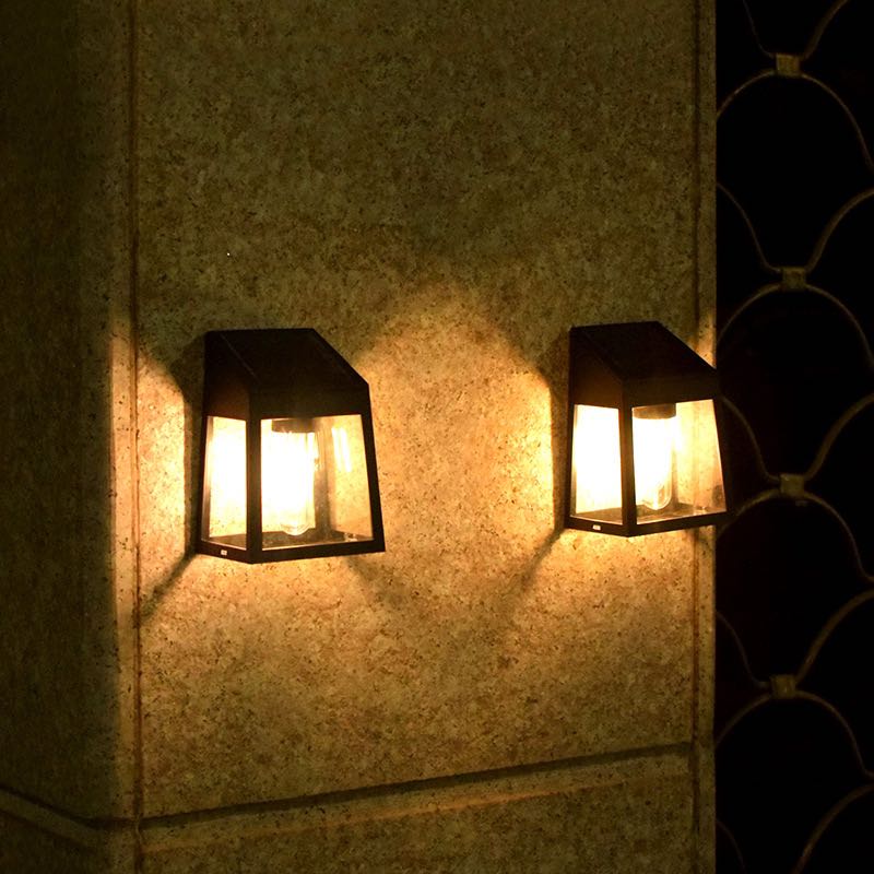 Solar Fence Lighting with Filament Effect Bulb - 2 Pack