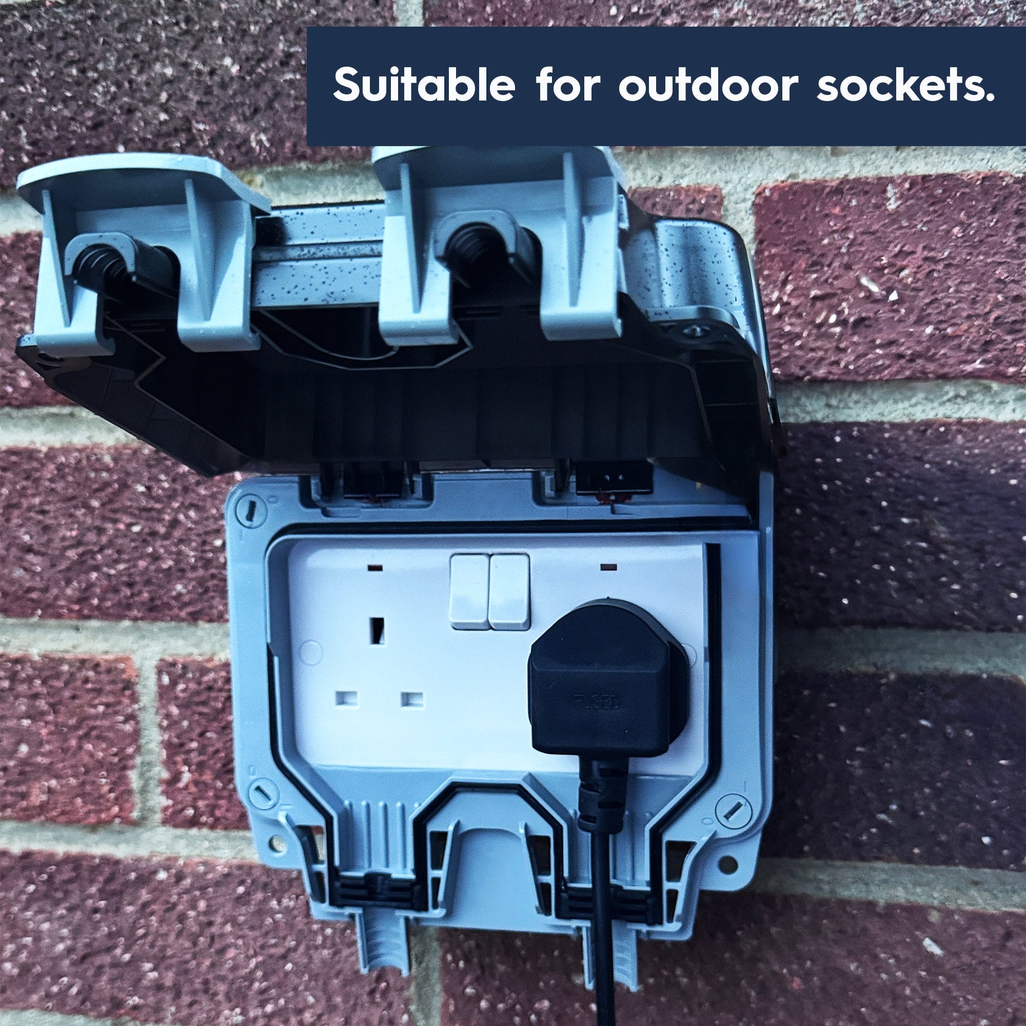 outdoor-wall-socket-garden-lights-festoon